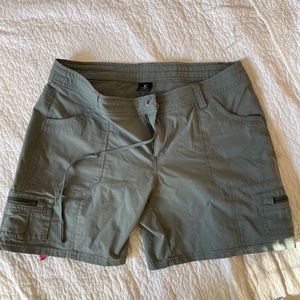 Kühl Women shorts size 12